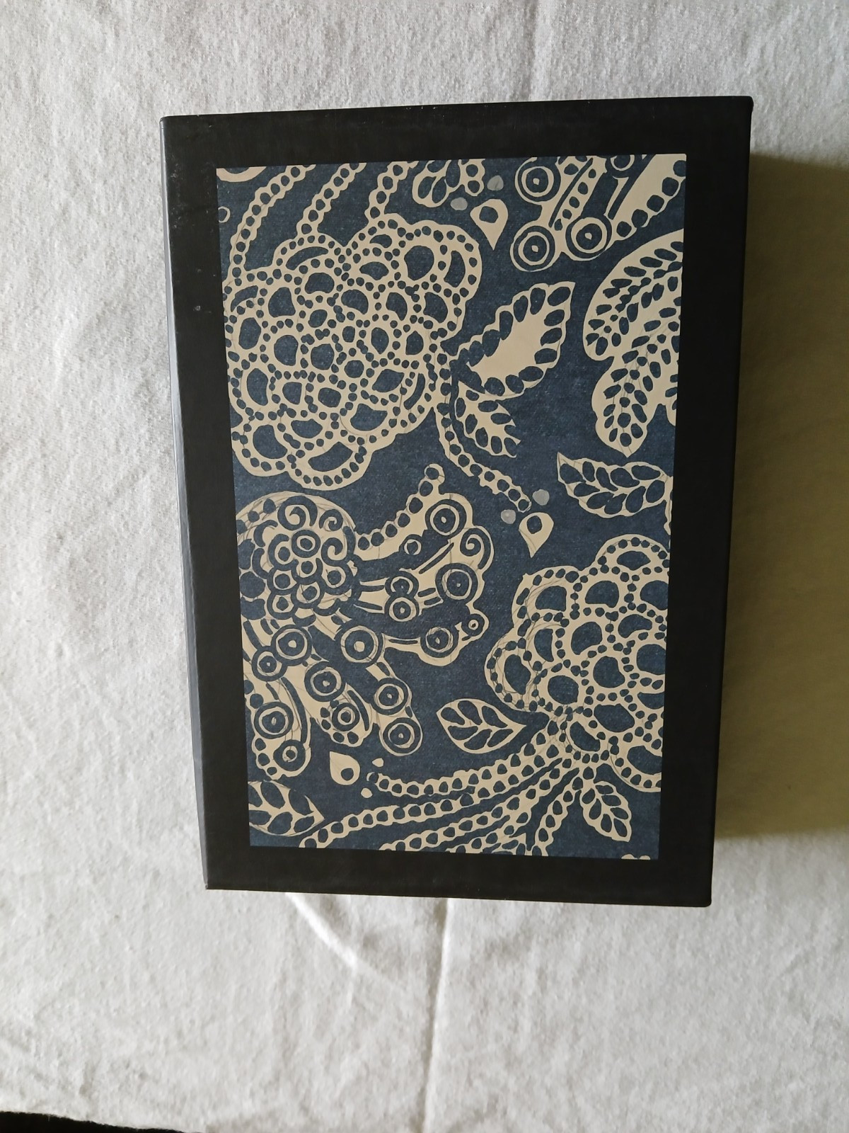 ESV Personal Reference Bible (Cloth over Board, Blue Flora) by Not Available…
