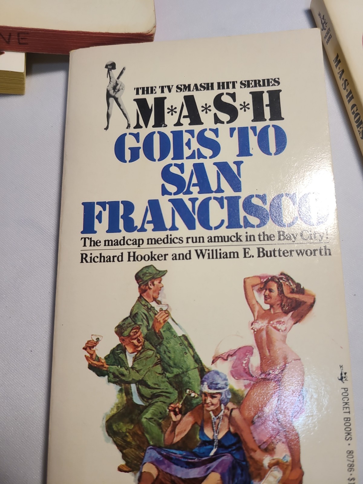 12x 1970s MASH Goes To Paperback Books Miami Paris Vienna Paris London ++ Hooker