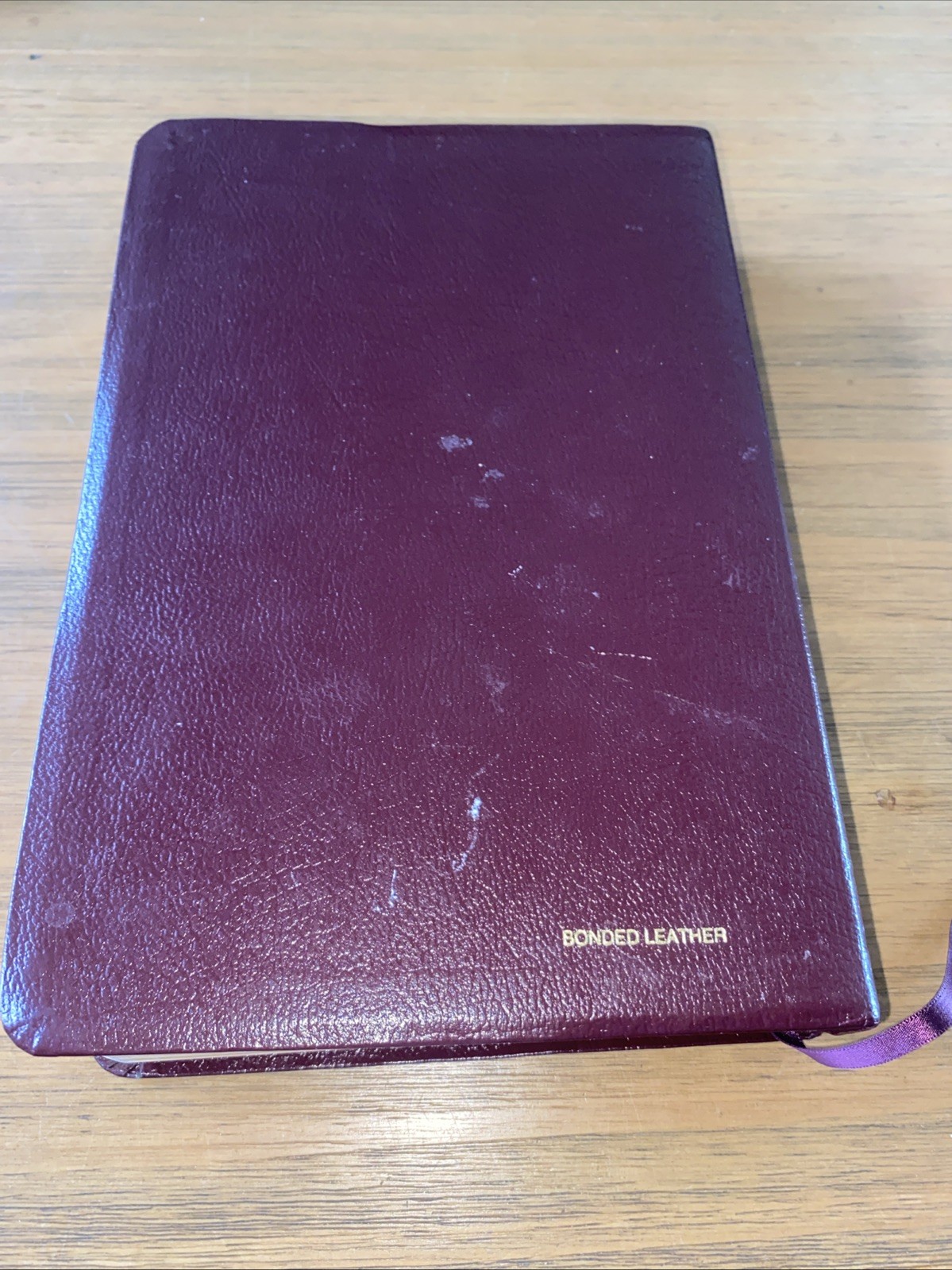 Holy Bible: People’s Parallel Edition King James Version New Living Translation,