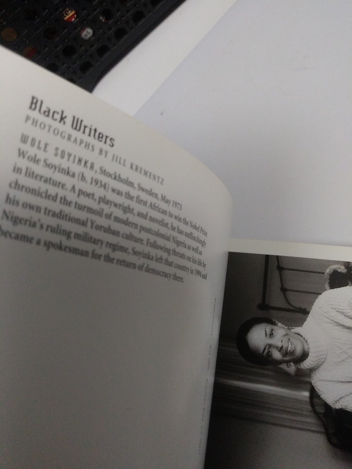 Black Writers: Book of (30 detachable) Postcards; Photographs-Jill Krementz. NEW