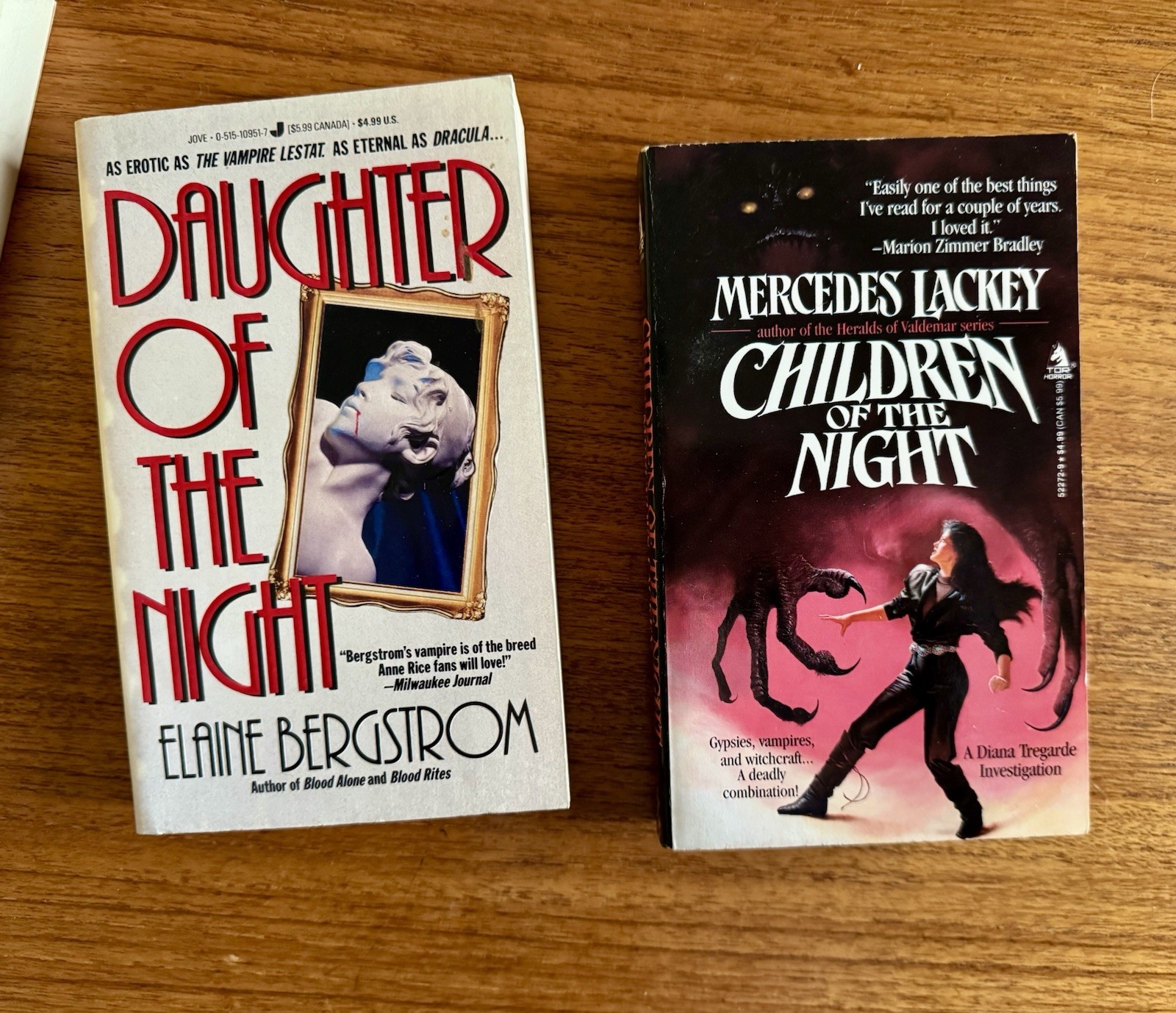 VAMPIRE Dracula PAPERBACK Book LOT Horror PN ELROD Les Daniels DAN SIMMONS++