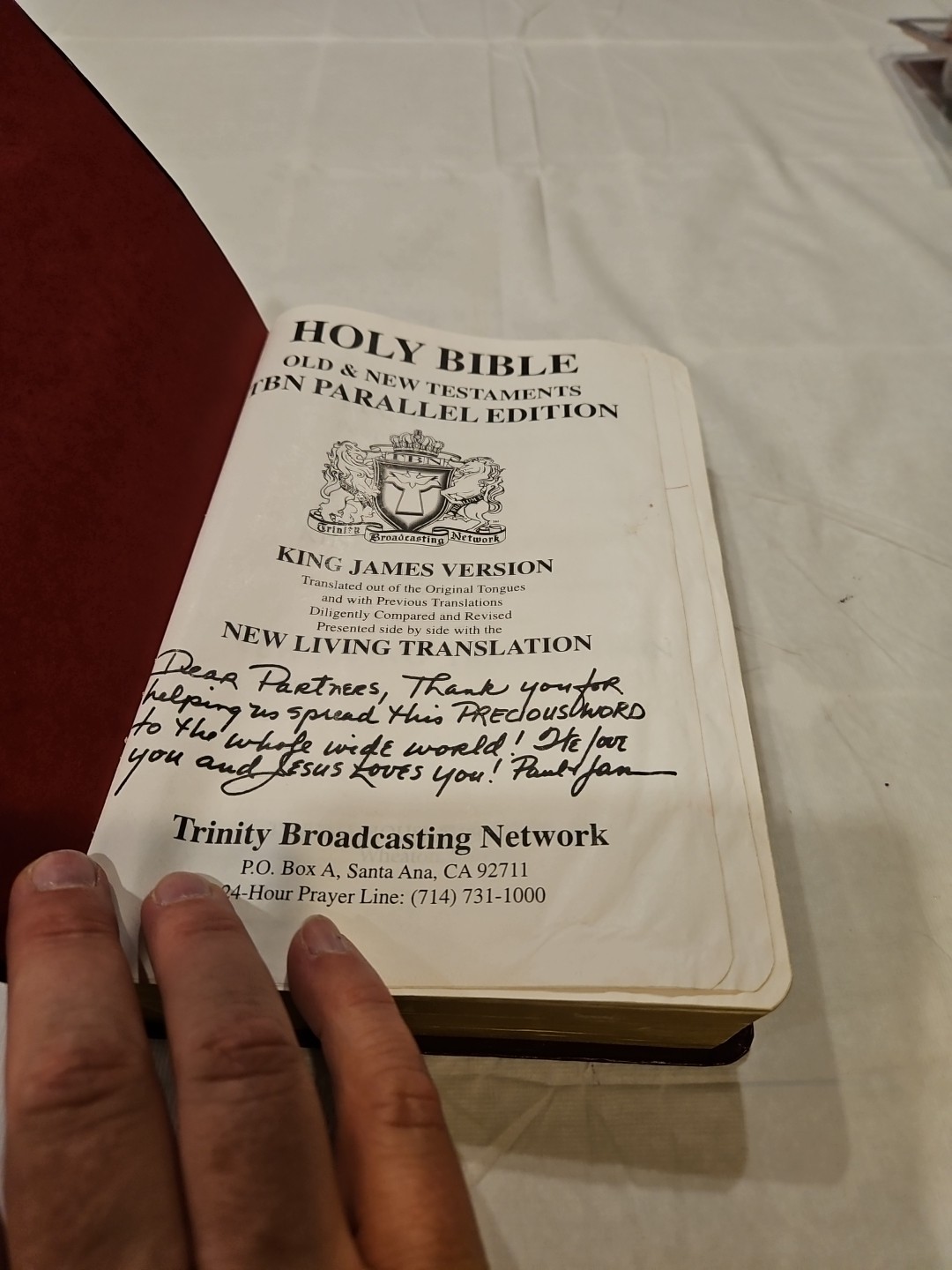 Holy Bible TBN Parallel Edition King James Version Living Translation KJV NLT