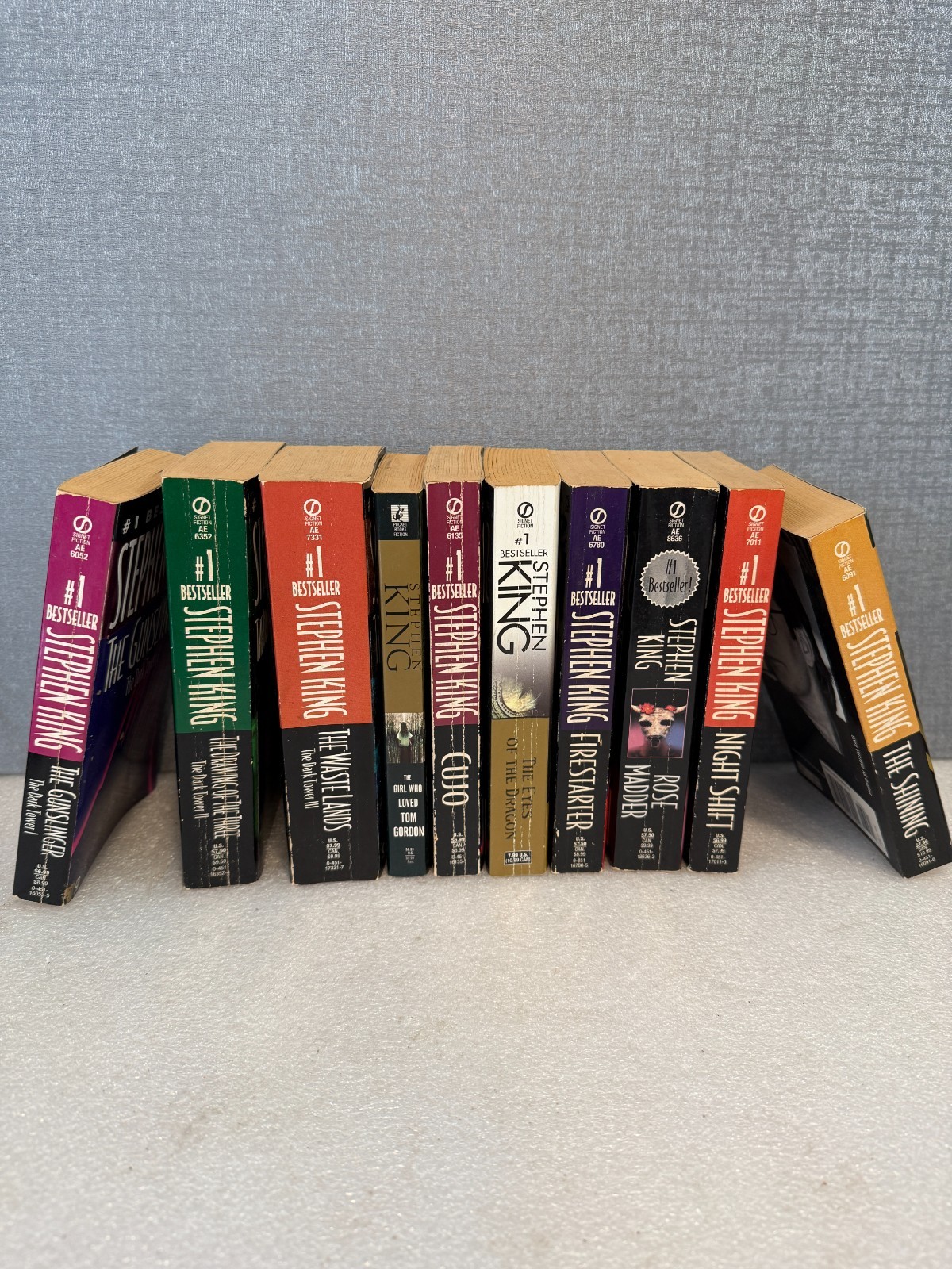 Stephen King Lot of 10 Paperback Books Dark Tower 1-2-3, Cujo & More