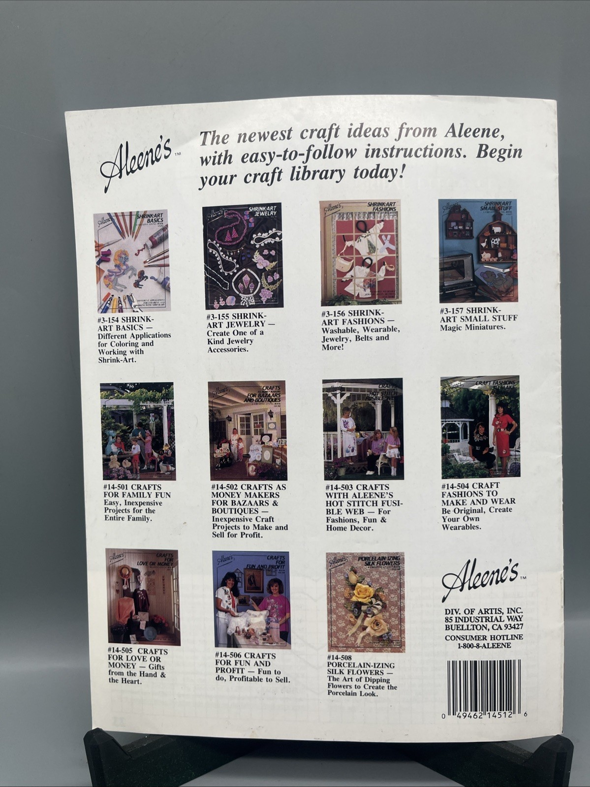 Aleene’s- Embellish It Appliqueing Techniques for Wearable Fashion 1990
