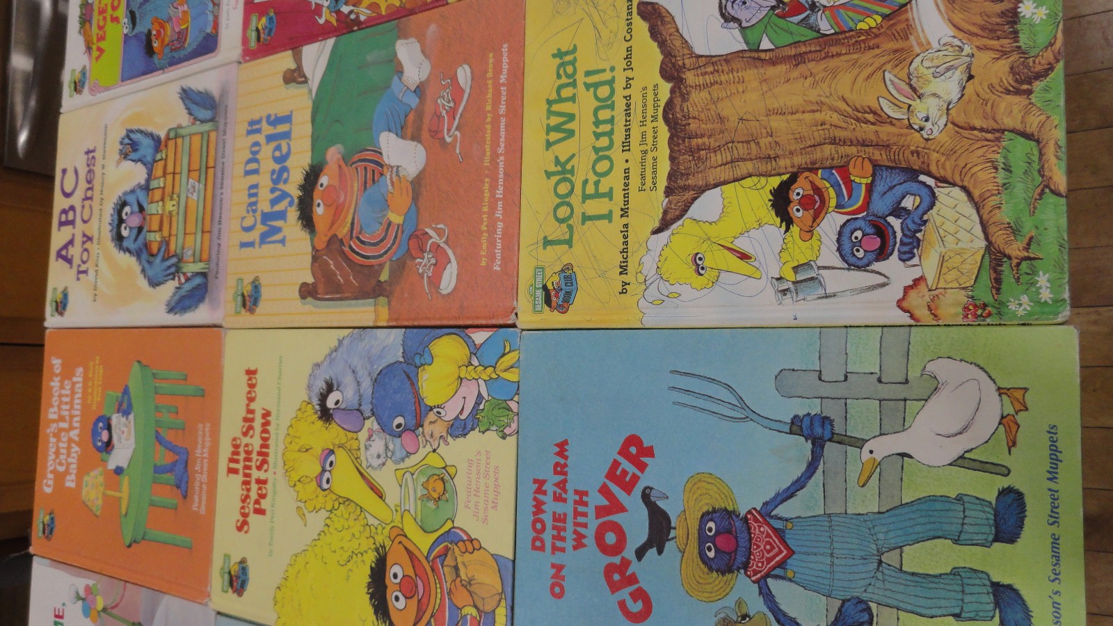 Sesame Street Book Club 1980’s Set of 26 Books See Below for Titles & Condition