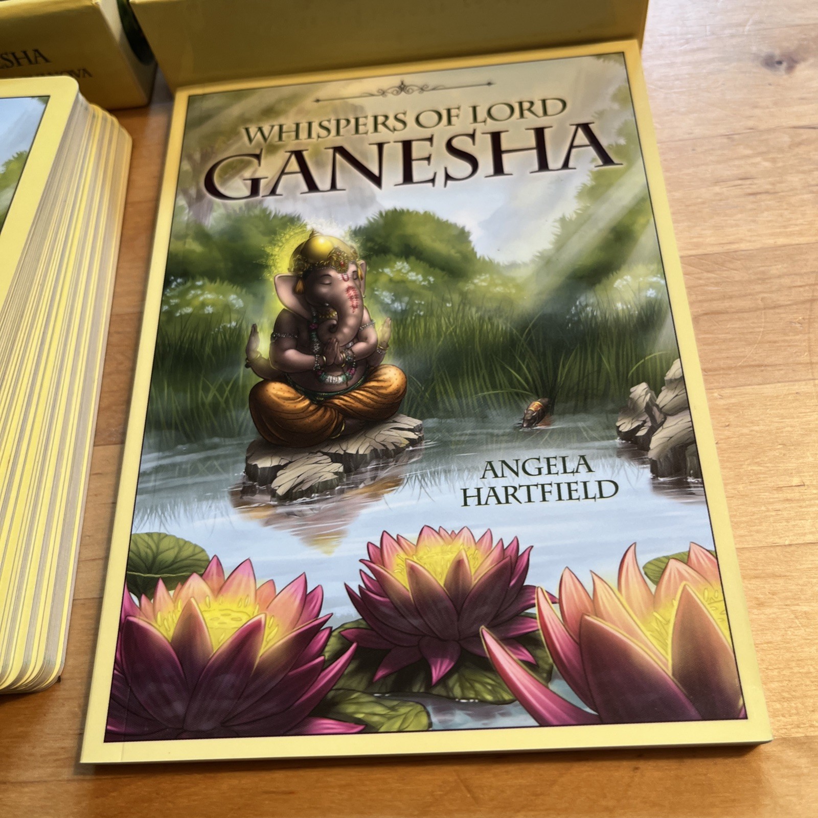 Whispers of Lord Ganesha by Angela Hartfield, 50 Tarot Cards + Book – VERY GOOD