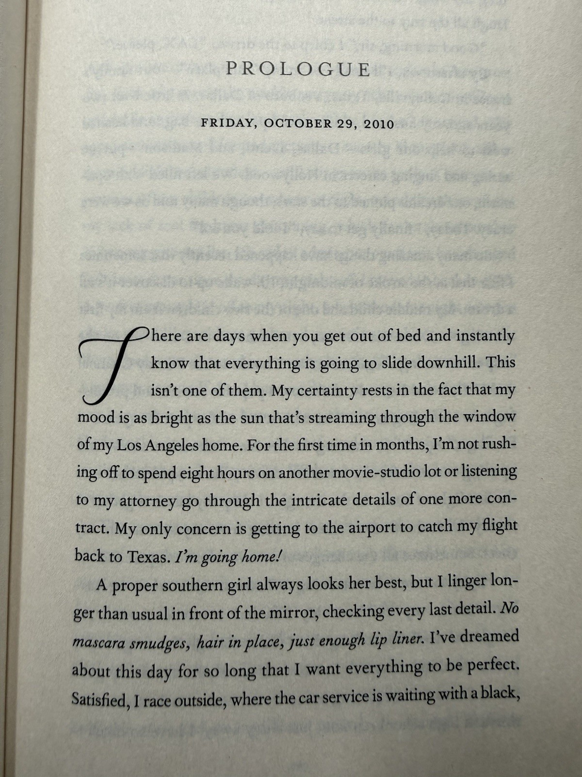 Falling with Wings Dianna De La Garza HC DJ 1st Edition 2018 Demi Lovato