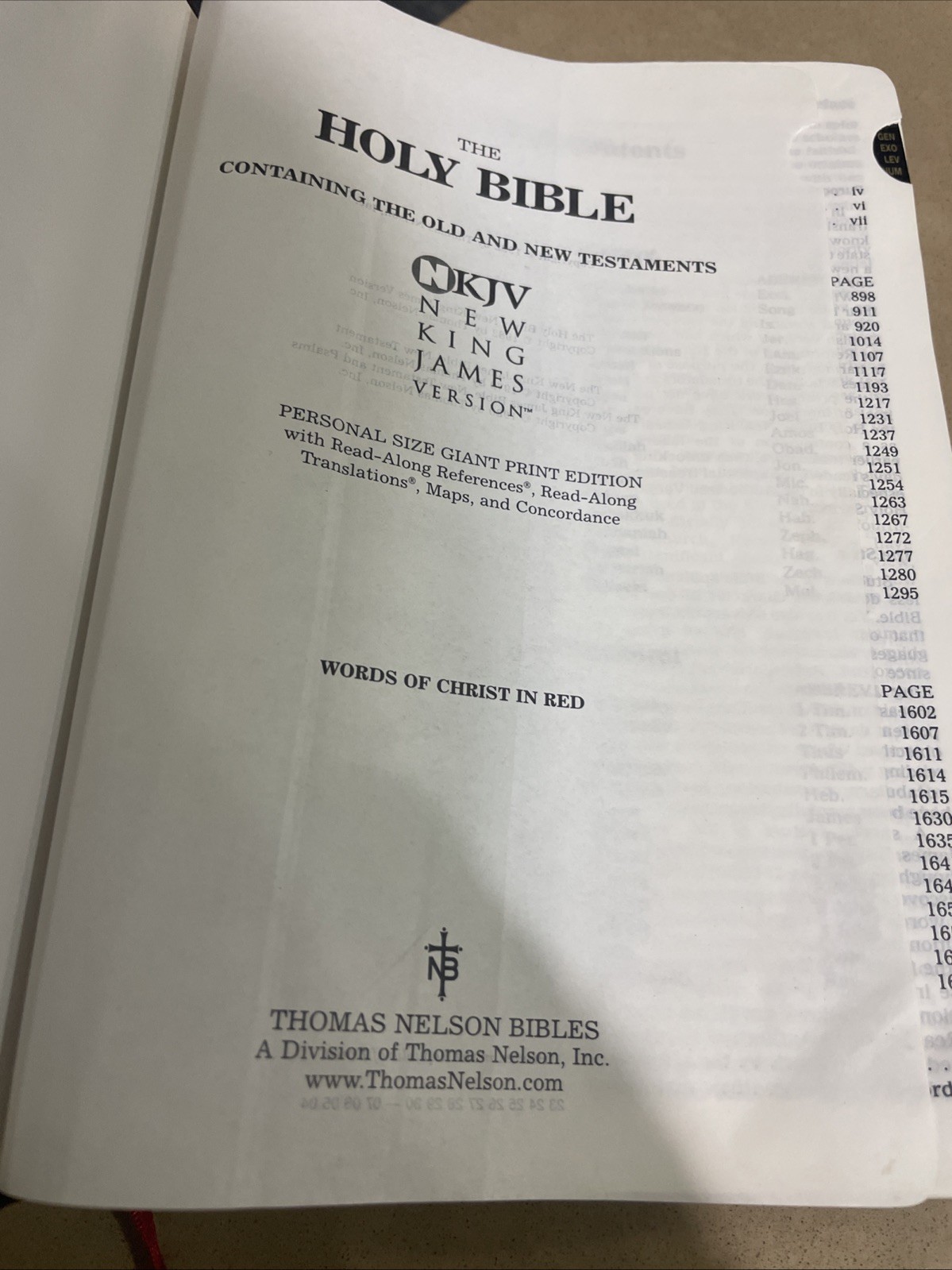 Holy Bible NKJV Giant Print Concordance Red Letter 1992 Thomas Nelson Leather