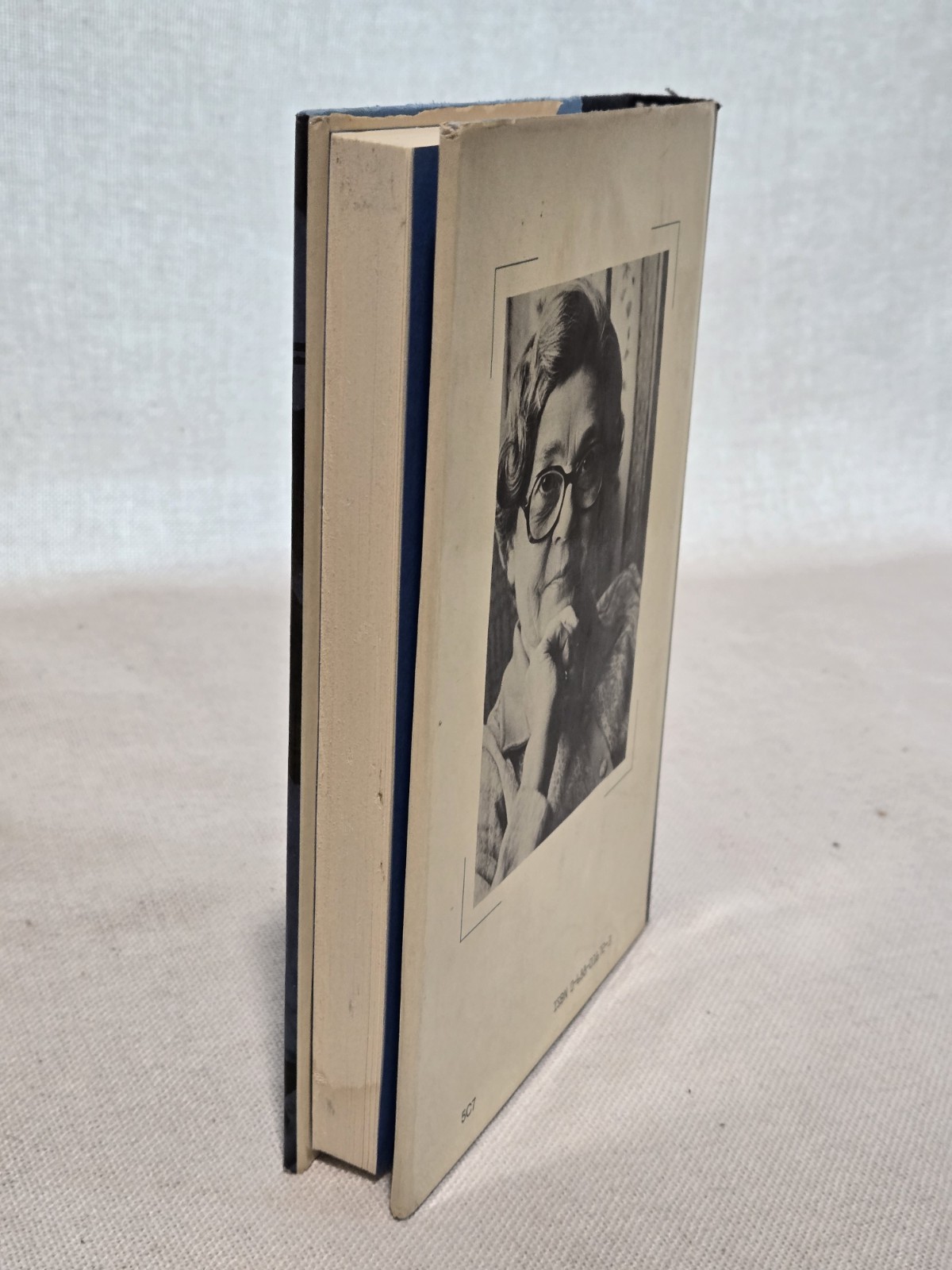 Vintage 1983 „The Virgin in the Ice“ Ellis Peters Cadfael Mystery Hardcover!