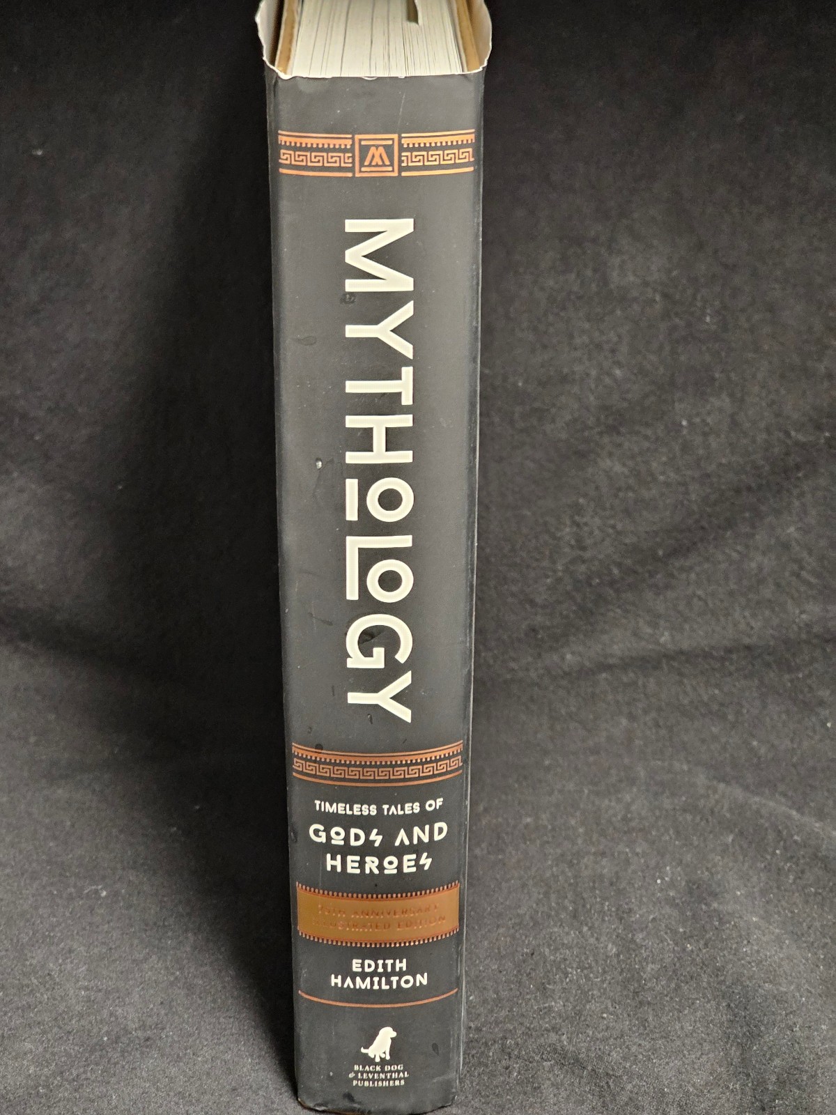 Mythology (75th Anniversary Illustrated – Hardcover, by Hamilton Edith – Good