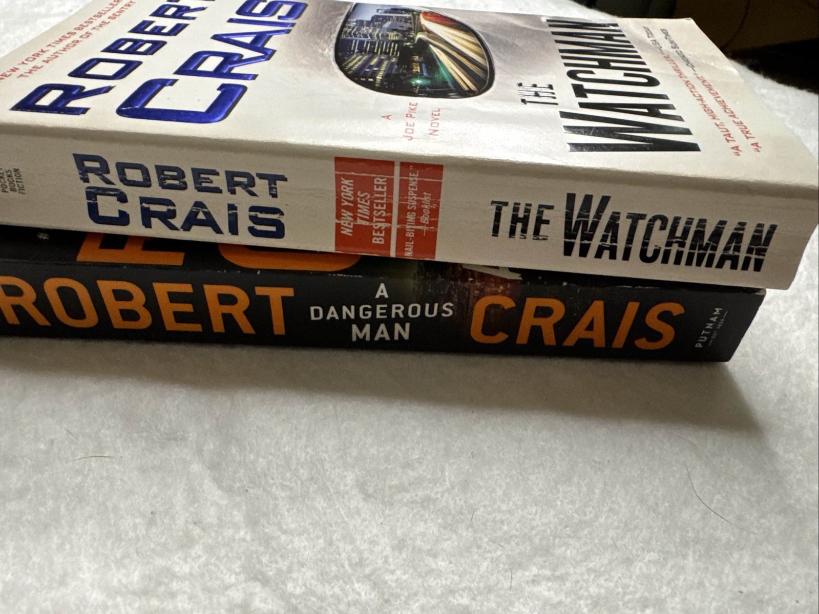 Dangerous Man(LN), Watchman (G) by Robert Crais (2020, Us-Tall Rack Paperback)