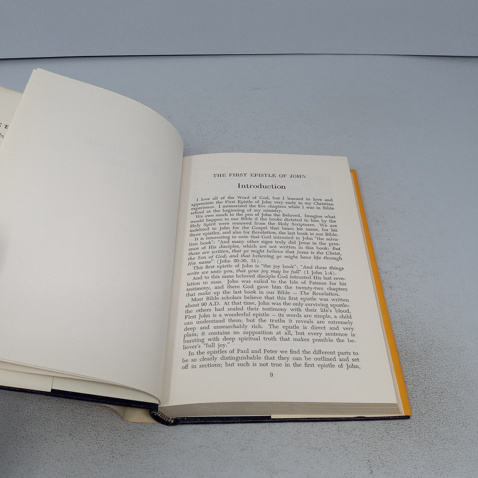 The Epistles of John: 1967 The Gospel Hour, Inc. Hardcover by Oliver B. Greene