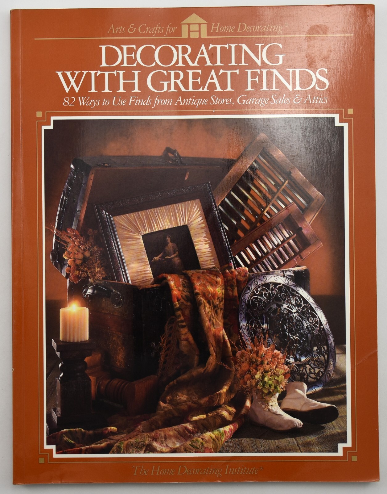 Decorating with Great Finds by Home Decorating Institute Paperback PB 1995