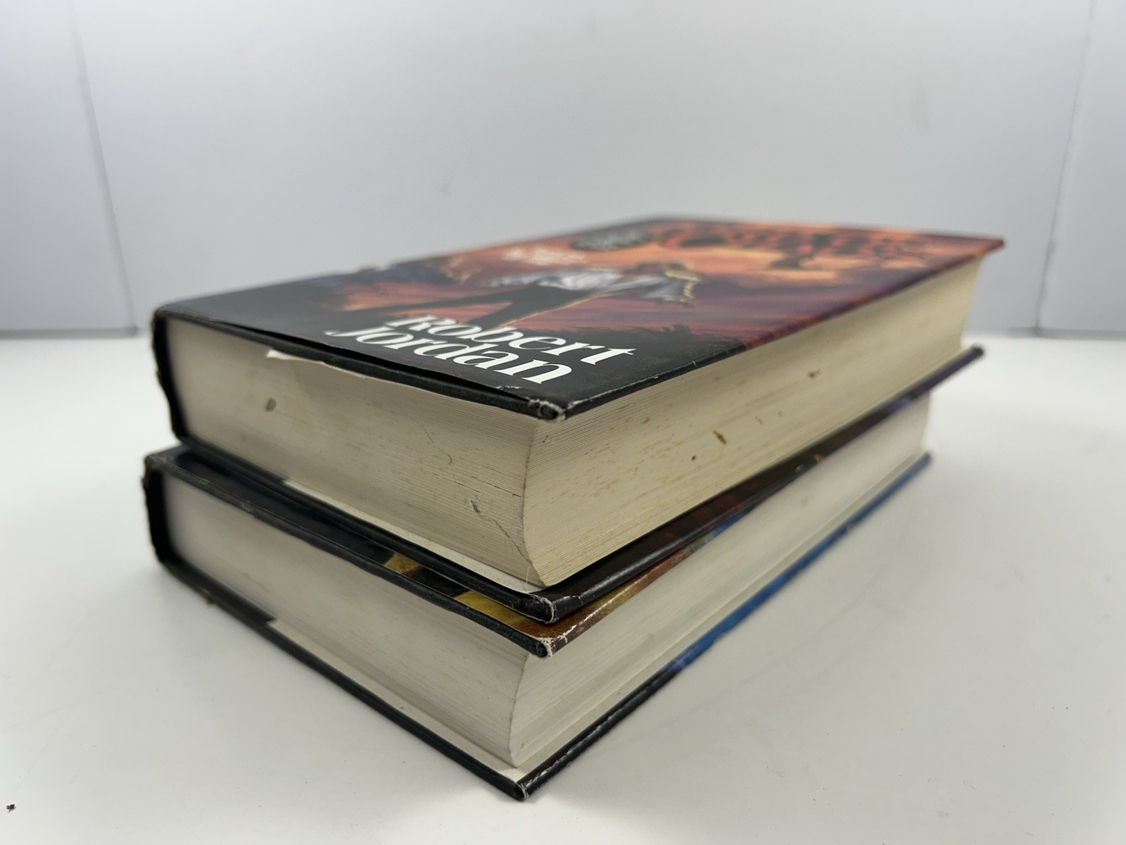 Lot of 7 HC Wheel of Time Books by Robert Jordan Volumes 4-10
