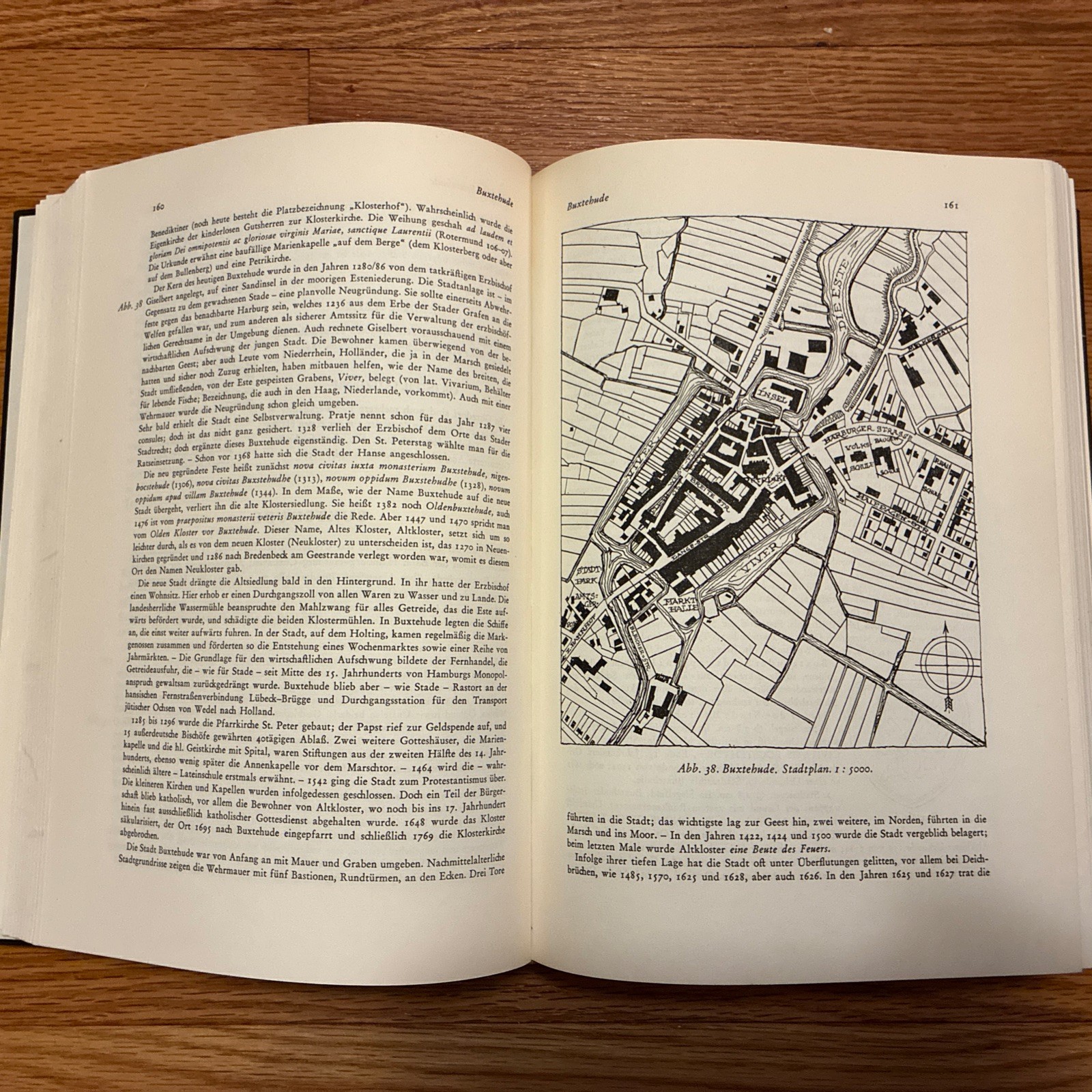 Vintage Book (In German) Art Monuments Lower Saxony Stade Dist. Germany 1965