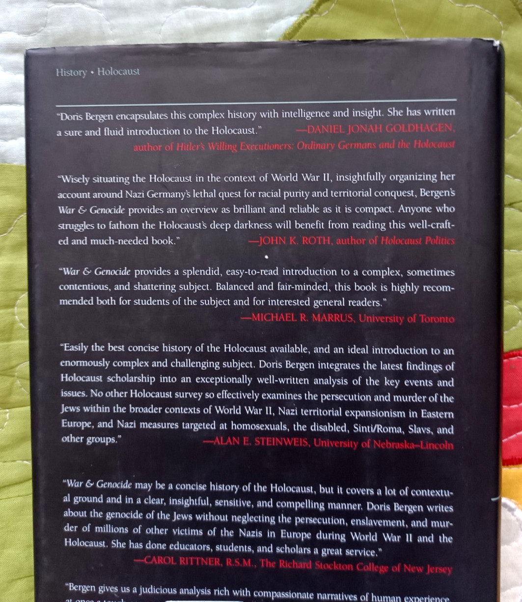 War and Genocide : A Concise History of the Holocaust by Doris Bergen 2003 HC DJ