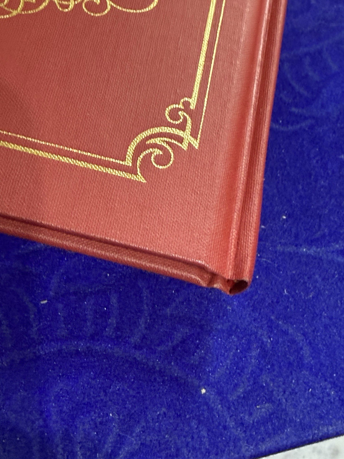 Ghosts of Albion Astray SIGNED Book Christopher Golden & Amber Benson MINT!