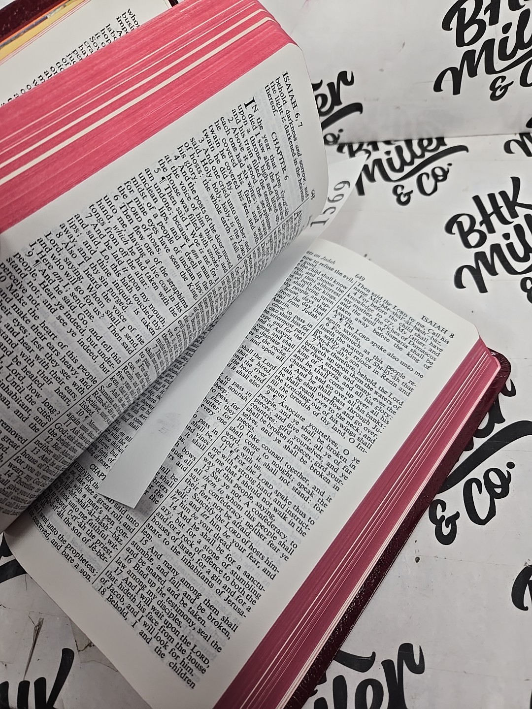 Holy Bible KJW New King James Version Old and New Testaments Bonded Leather RED