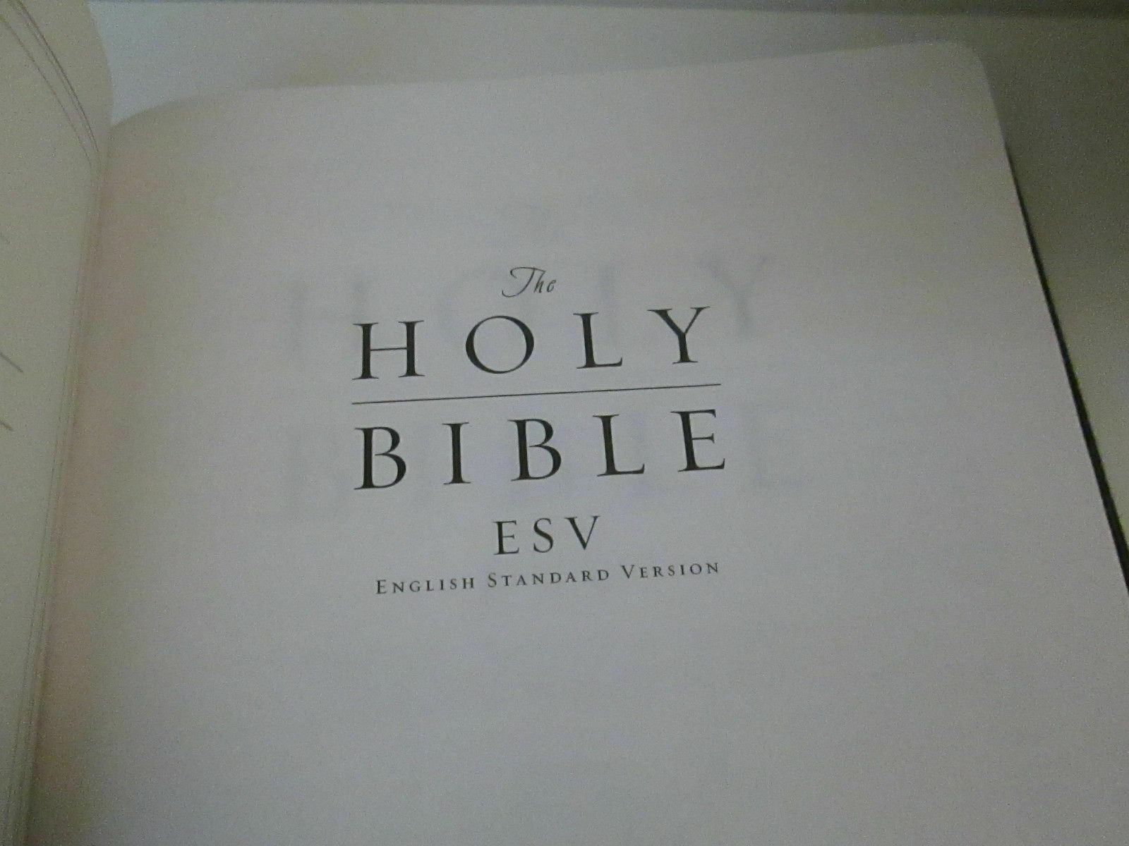 CROSSWAY ESV Holy Bible Tru Tone BLACK Crescent 978-1-4335-0197-5 2007