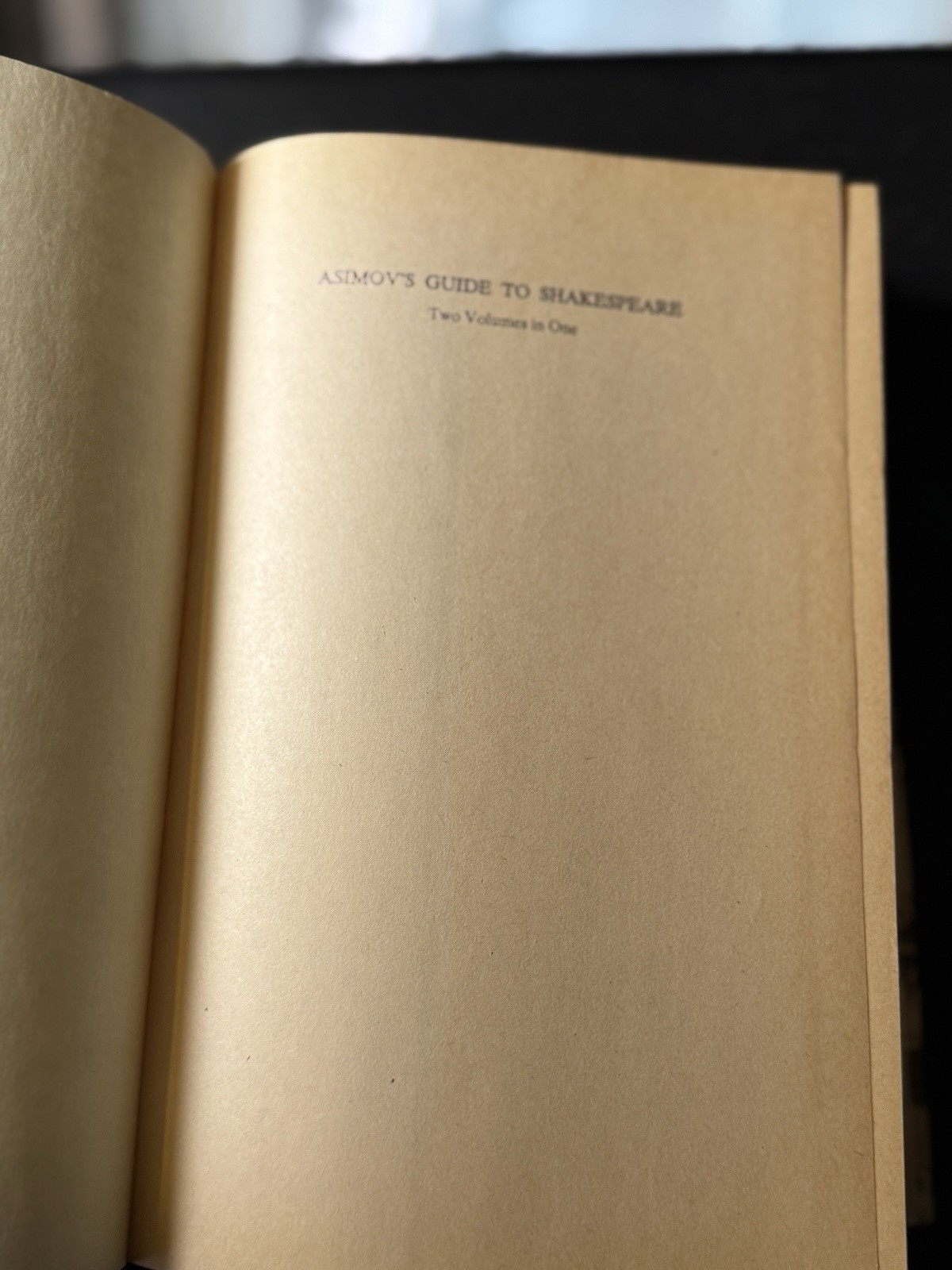 Asimov’s Guide to Shakespeare | by Isaac Asimov | HC/DJ | Avenel | 1978 |