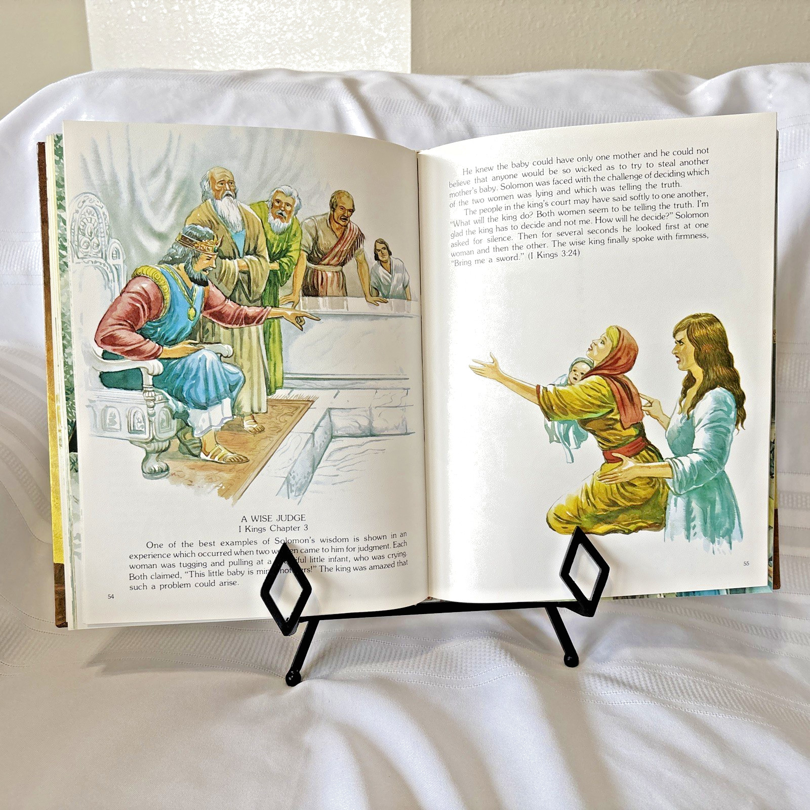 COMPLETE ILLUSTRATED STORIES FROM THE BIBLE 1st ed. 10 volumes plus study guide