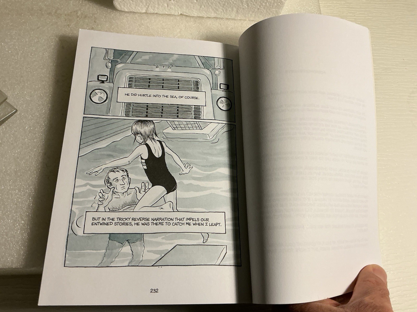 Fun Home A Family Tragicomic Graphic Novel By Alison Bechdel Paperback Like New