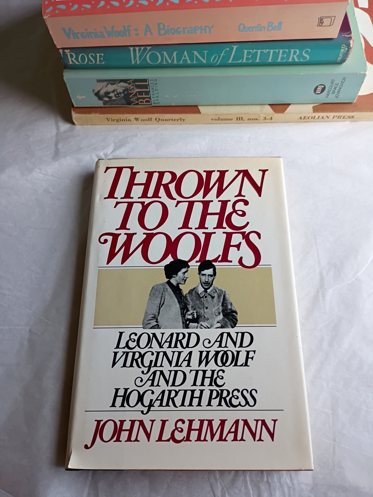 Lot Of Seven Virginia Woolf Books About Family, Biography, Interviews Etc (844)