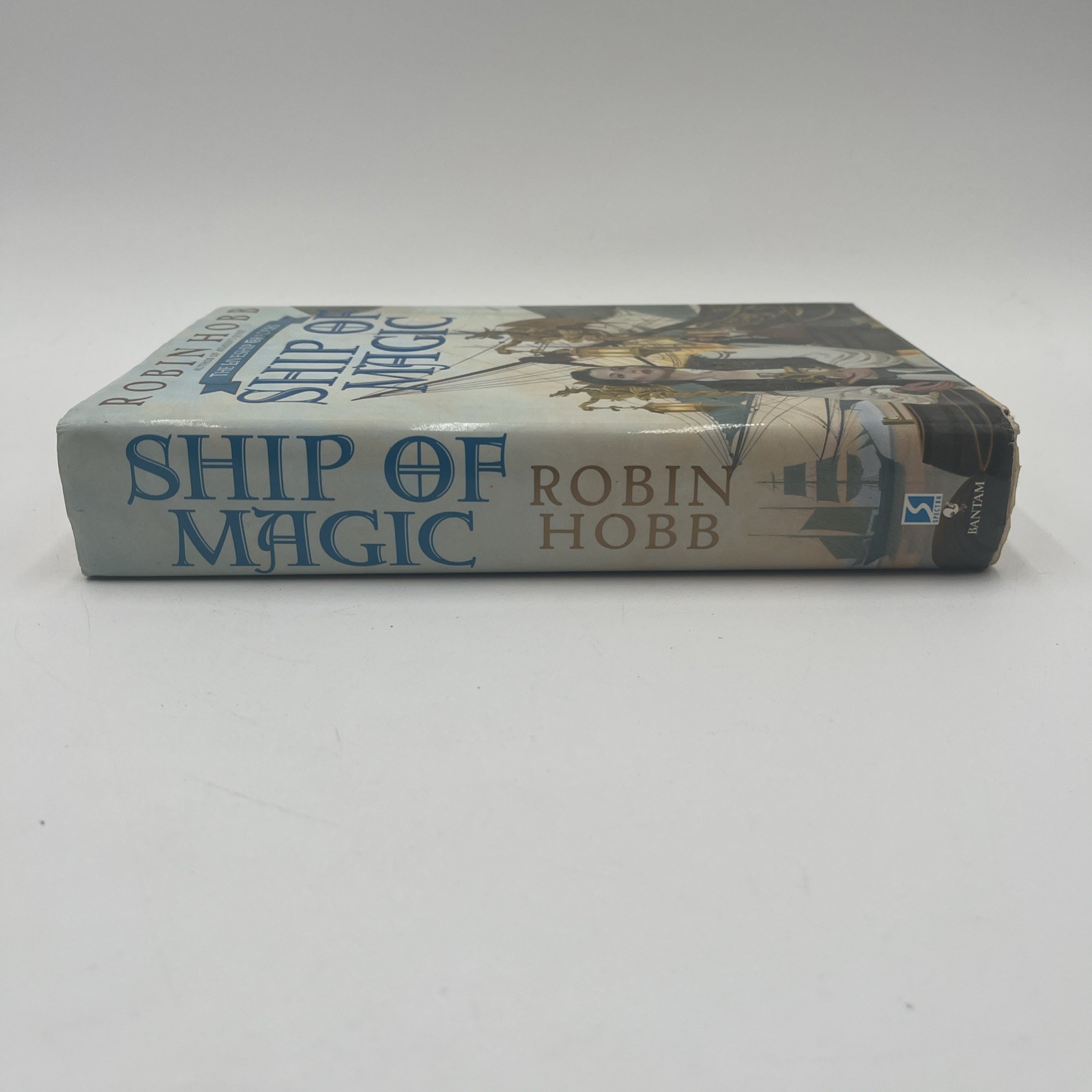 Ship of Magic by Robin Hobb, 1st Edition/1st Printing, 1998, Hardcover