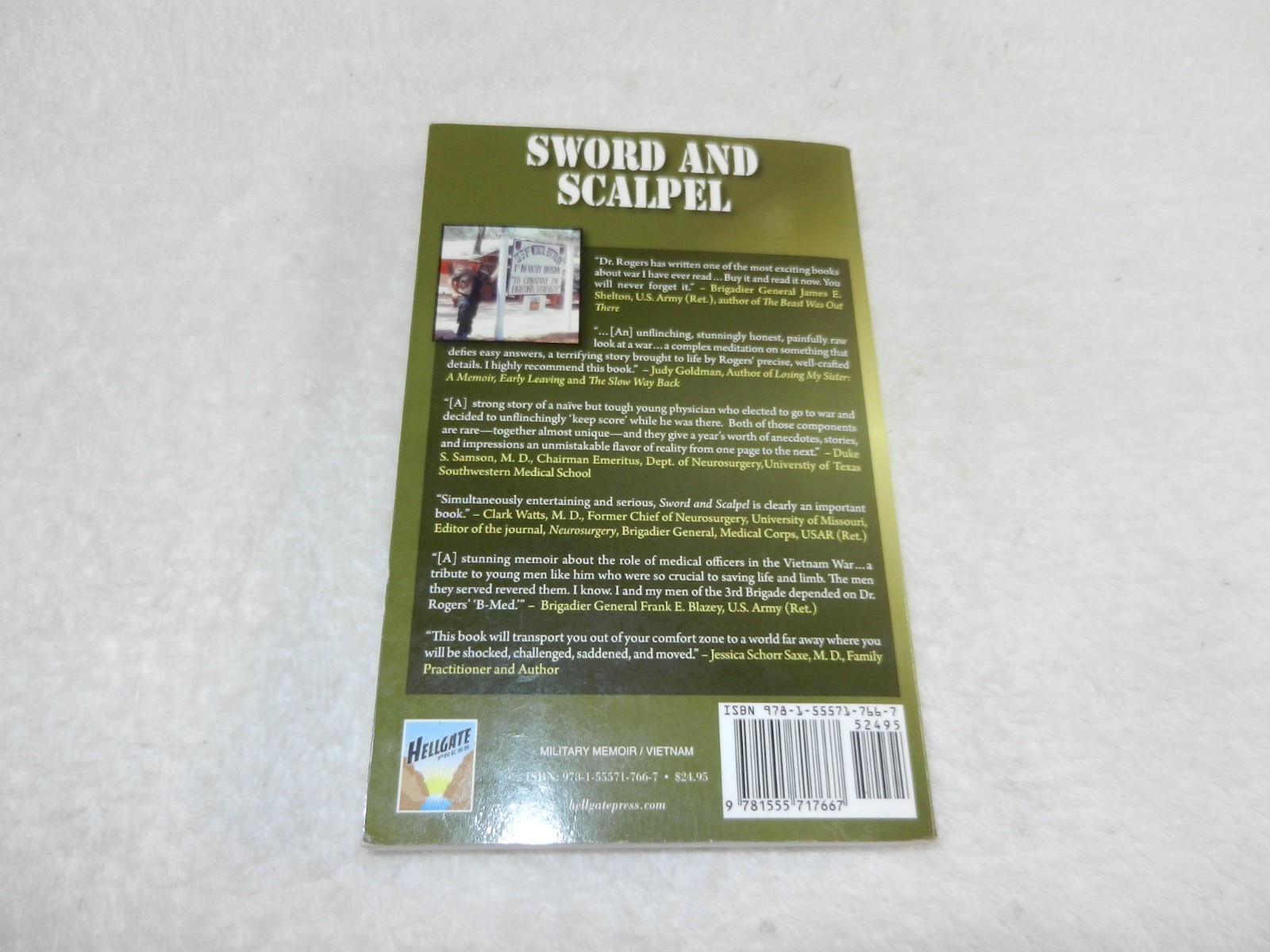 VIETNAM 1967-68 1st division & 71st Evac. Doctor memoir „SWORD AND SCAPEL“