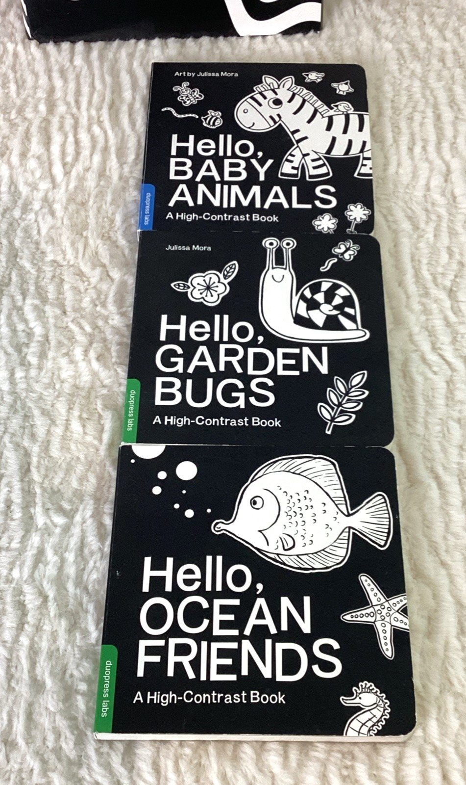 Lot of 6 High Contrast Black & White Baby Board Books Cards for Eye Development