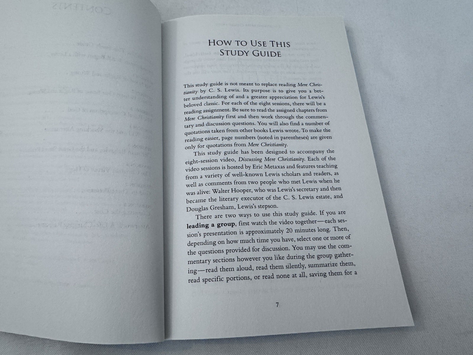 Pair Of Books C S Lewis Mere Christianity & Discussing Mere Christianity Guide