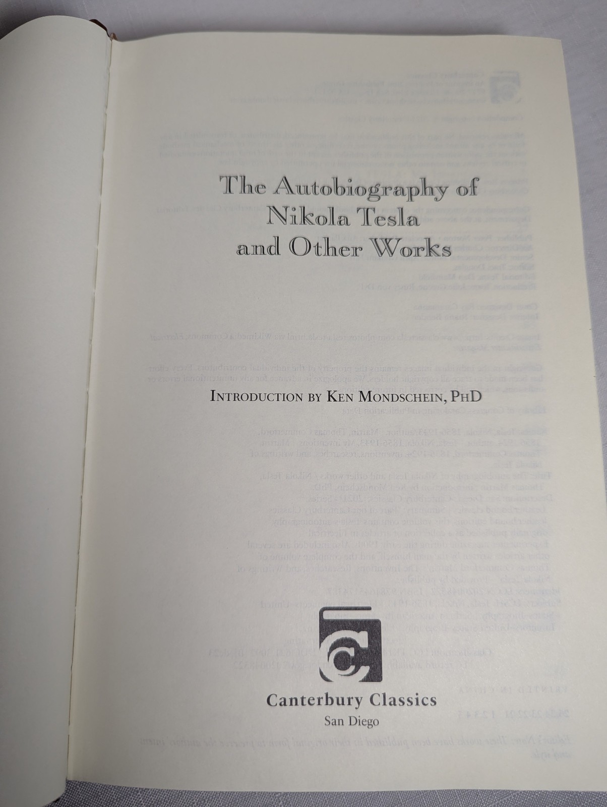 The Autobiography of Nikola Tesla and Other Works (Leather-bound Classics)