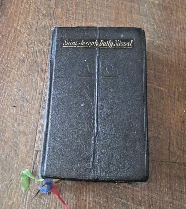 Saint Joseph Daily Missal Rev. Hugo H. Hoever 1961 Revised Edition Catholic Book