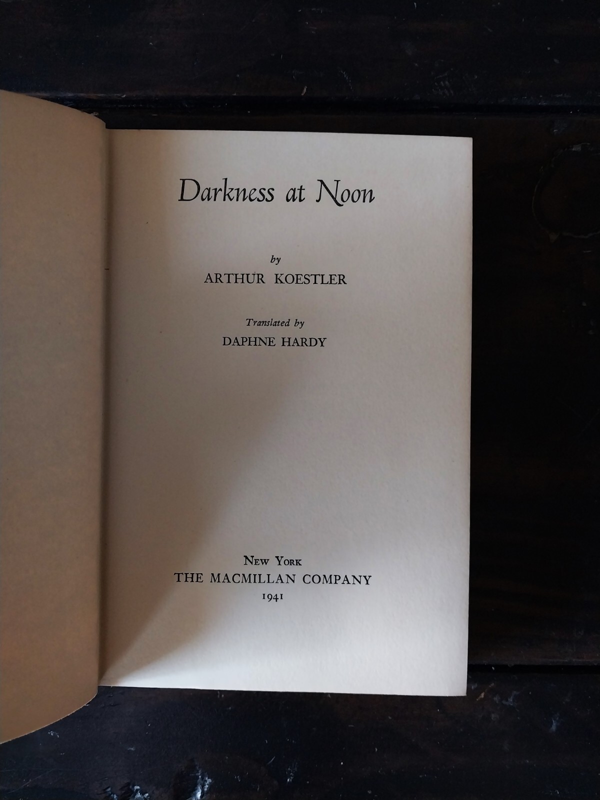 Arthur Koestler – Darkness at Noon