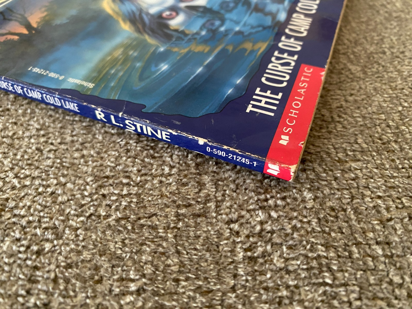 VG-/G+ Thin Edition 1st print Goosebumps #56 The Curse of Camp Cold Lake ~ Stine