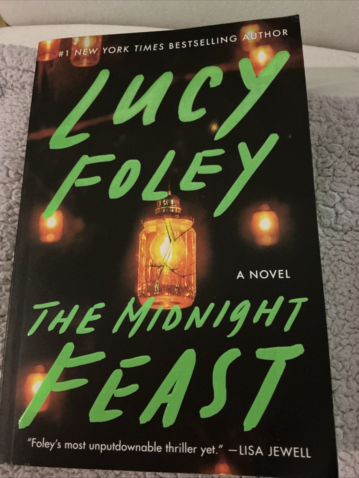 Midnight Feast : A Novel by Lucy Foley (2025, Trade Paperback)