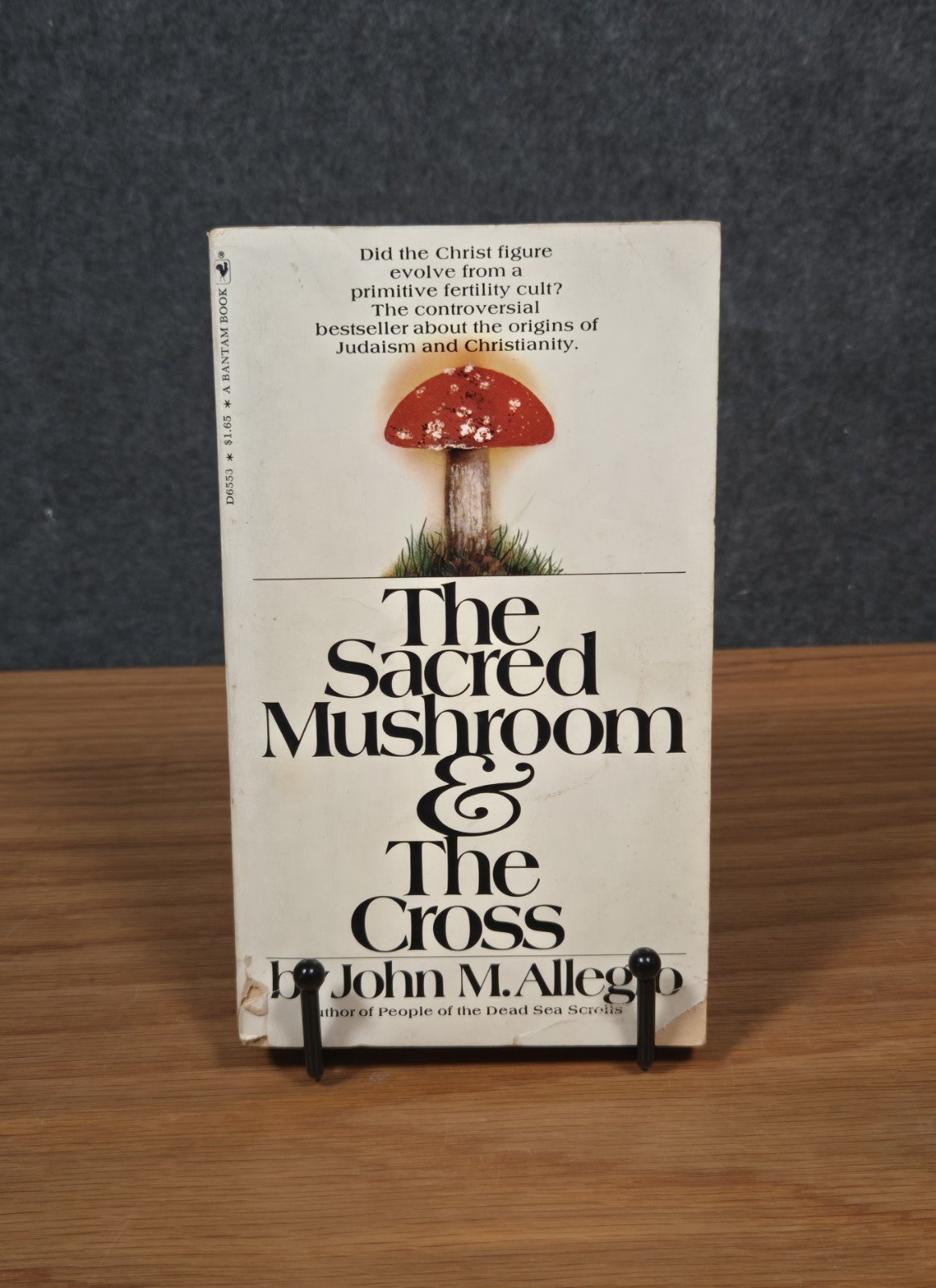 The Sacred Mushroom and The Cross John Allegro 1971 First Bantam Edition
