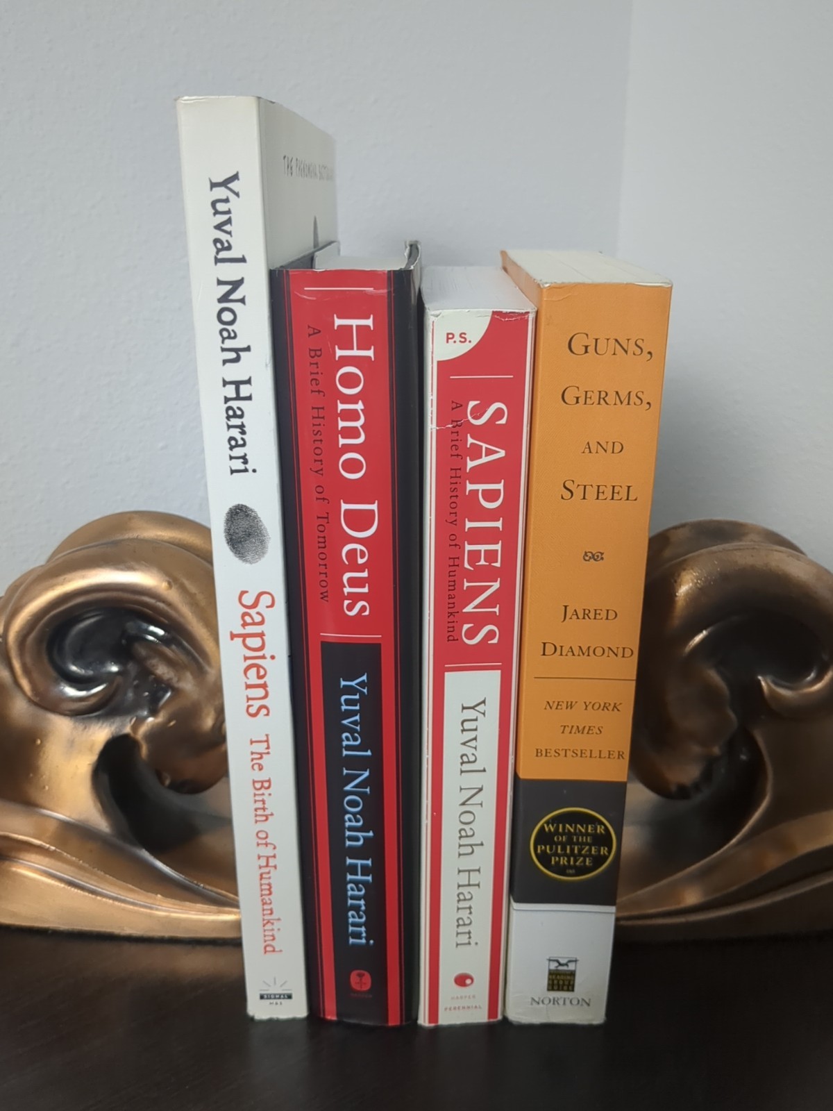 Yuval Noah Harari Lot – Sapiens Homo Deus Graphic Novel Jared Diamond Guns Germs