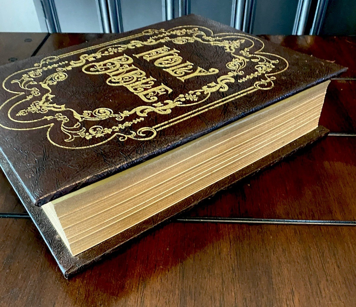 Vintage 1970 Lg.King James Version Red Letter Bible-Gold Gild Faux Leather Bound