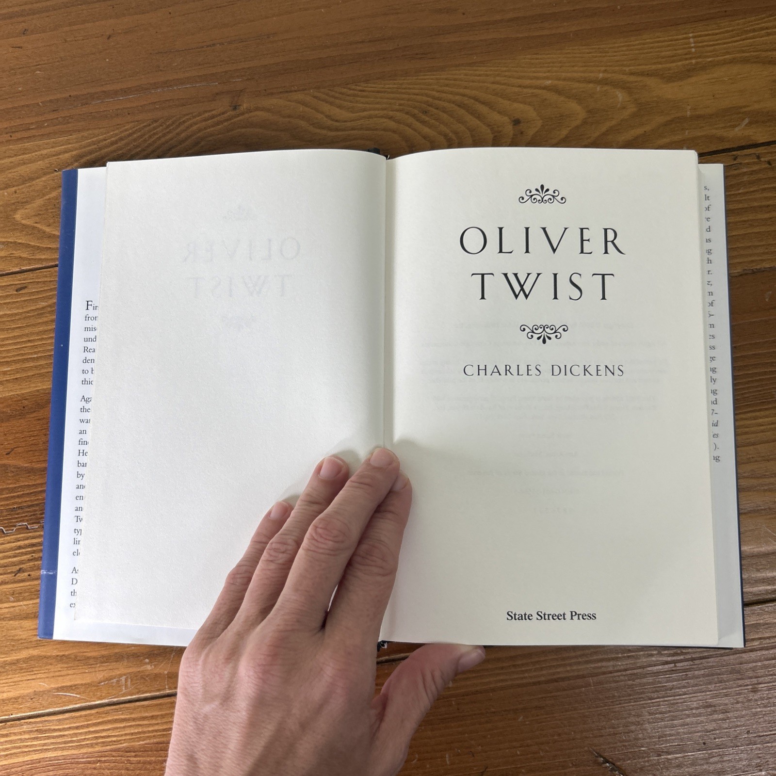 Oliver Twist by Charles Dickens State Street Press 2002 Hardcover Dust Jacket