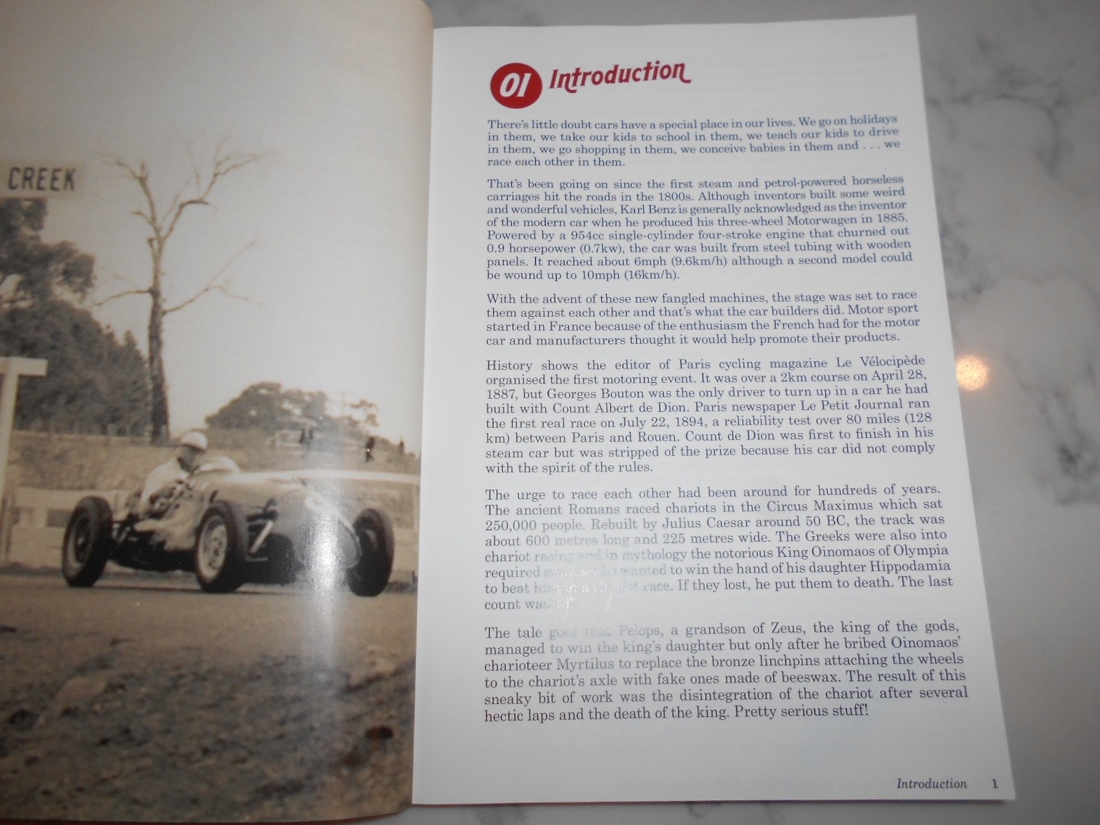 Chequered Times: A History of Gnoo Blas, Orange 1953-1961 by Denis Gregory