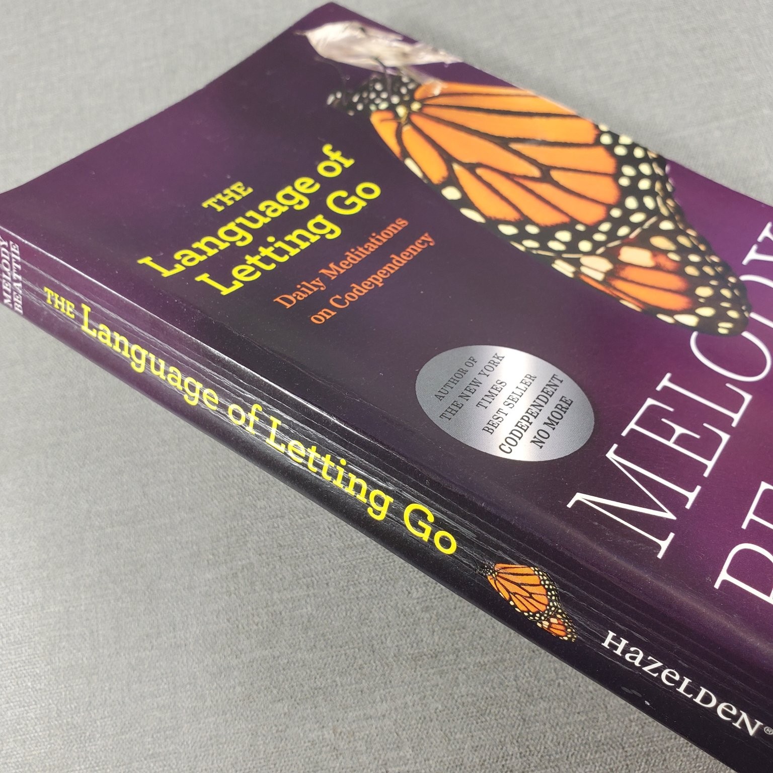 The Language of Letting Go Melody Beattie Daily Meditations 2002 Hazelden Book