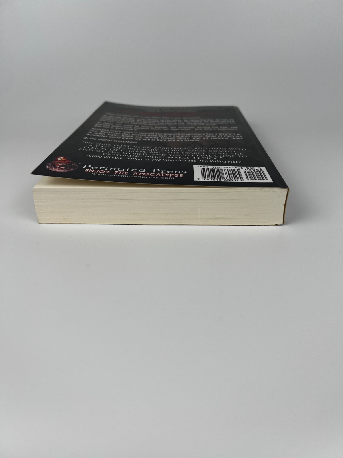 14 by Peter Clines – Permuted Press 2012 Paperback – Low Print Run Horror/Sci-Fi