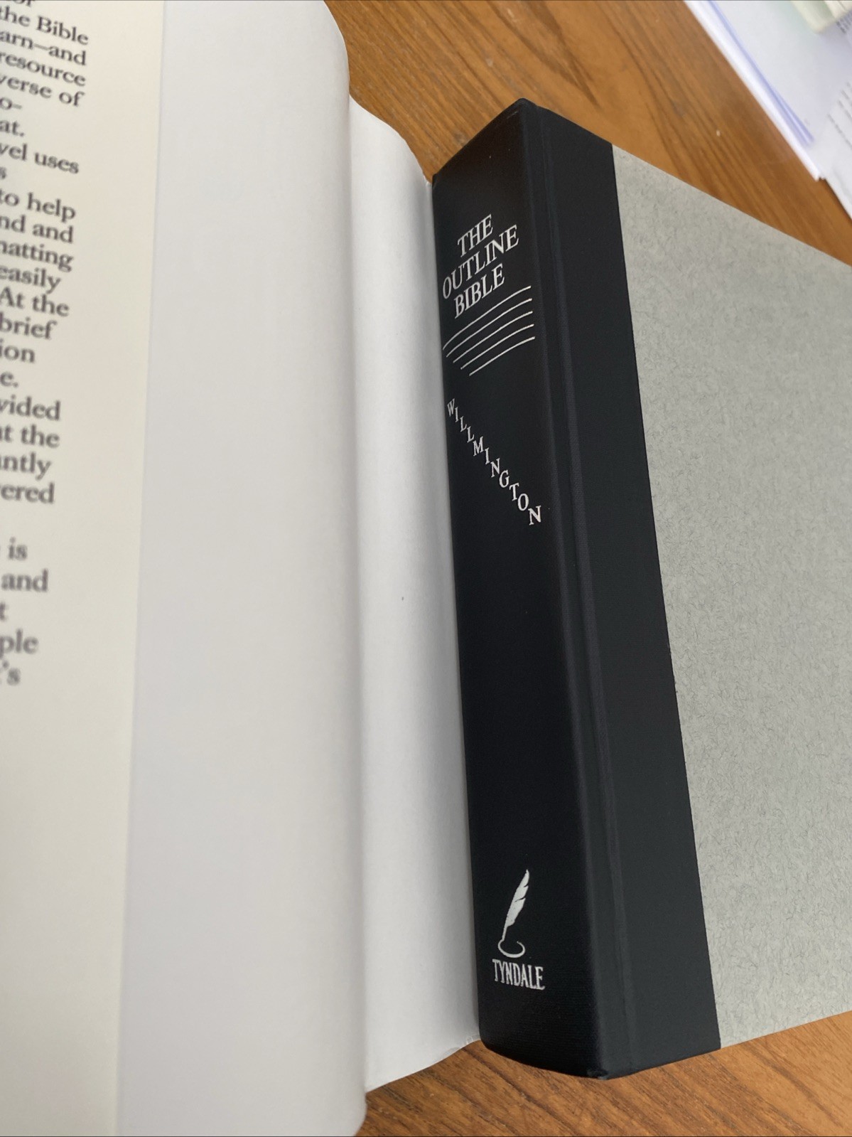 OUTLINE BIBLE By Harold L. Willmington – Hardcover *Excellent Condition*