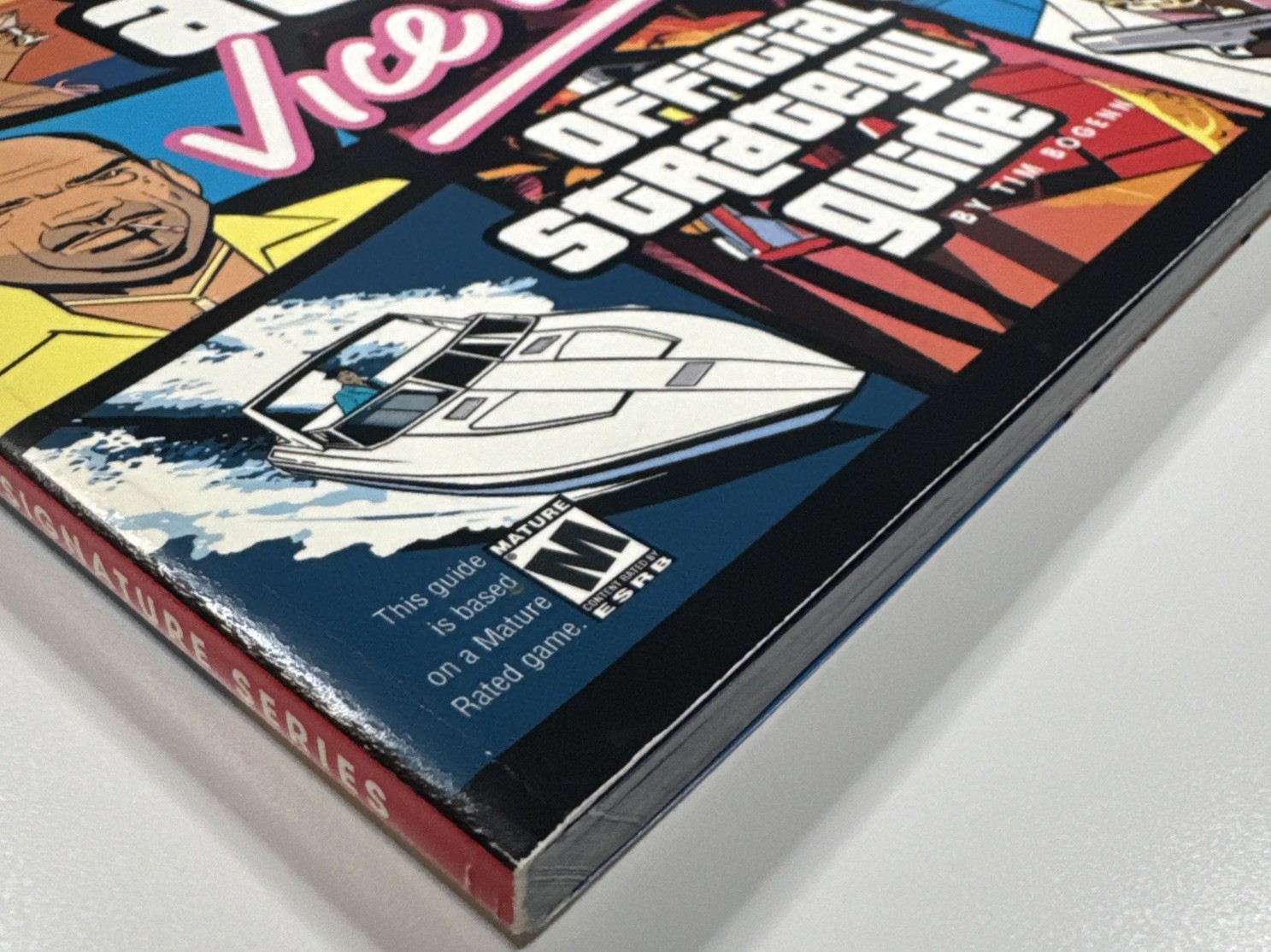 Grand Theft Auto: Vice City BradyGames Official Strategy Guide 2002 with Poster