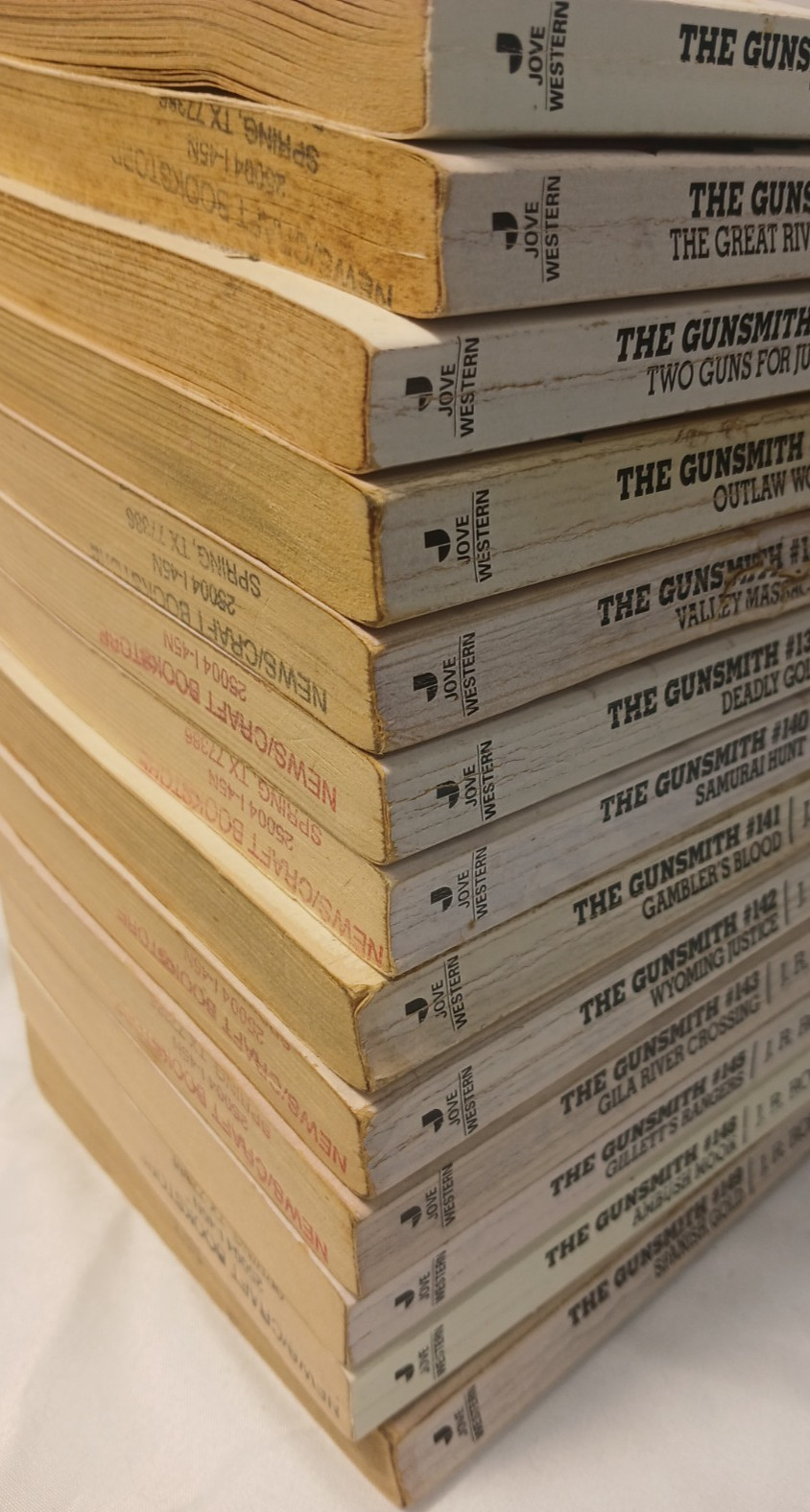 Lot of 13 The Gunsmith – J. R. Roberts – Books 131-134, 136, 138,0140-143, +3