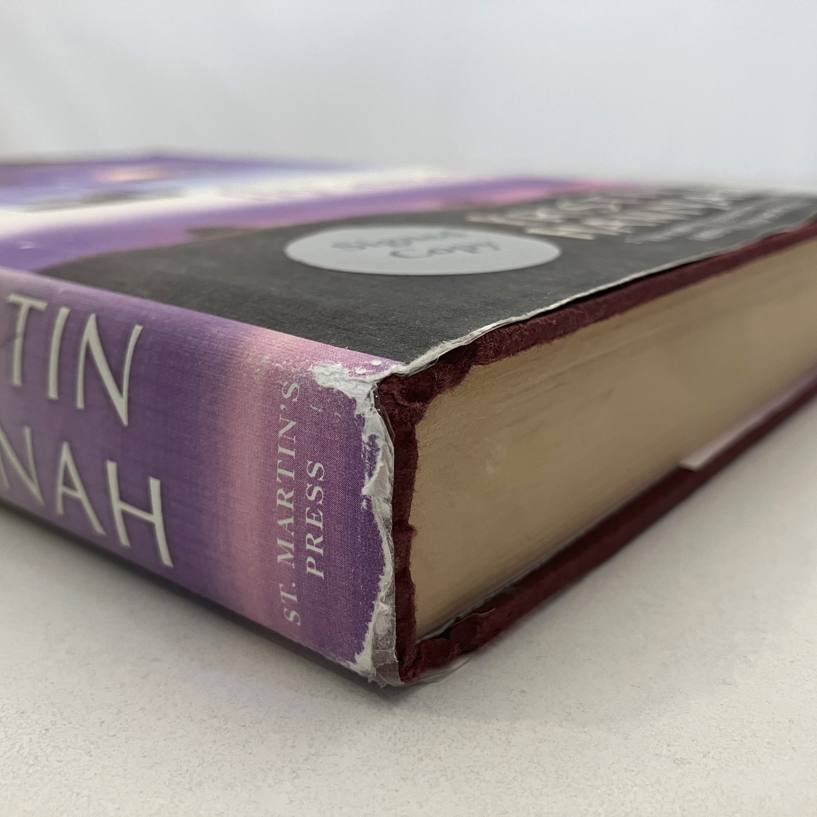 Fly Away Kristin Hannah SIGNED St Martin’s Press 2013 HCDJ Family Heartwarming