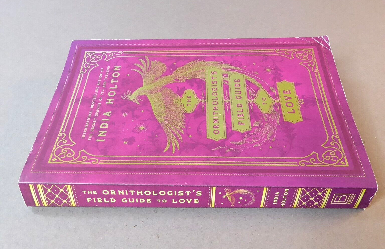 Ornithologist’s Field Guide to Love, India Holton 1st Ed. 2024 Paperback Book
