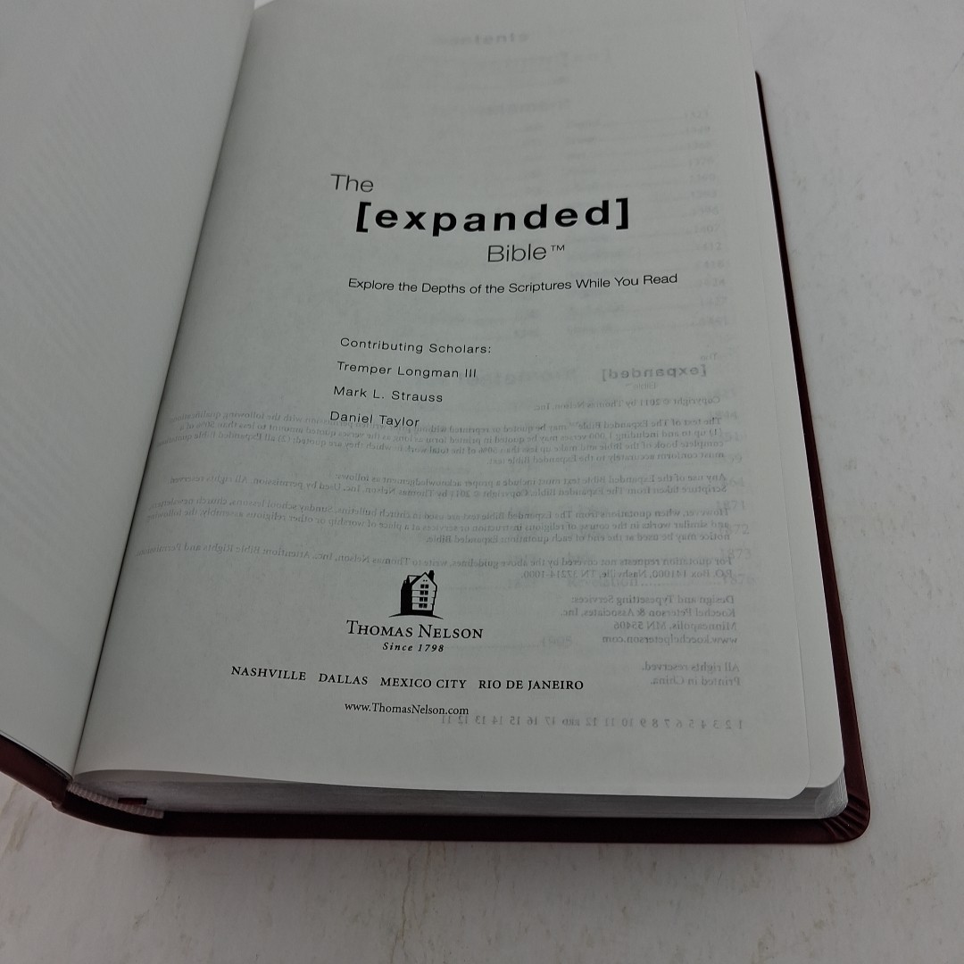 The Expanded Bible – Chestnut, Leathersoft, 2011 Thomas Nelson **BRAND NEW**