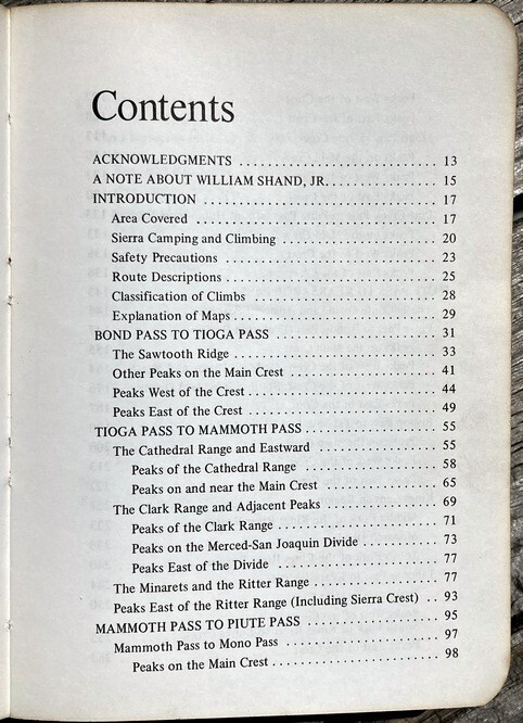Mountaineer’s Guide to High Sierra 1972 Totebook; Hervey Voge, Smatko; 356 pages